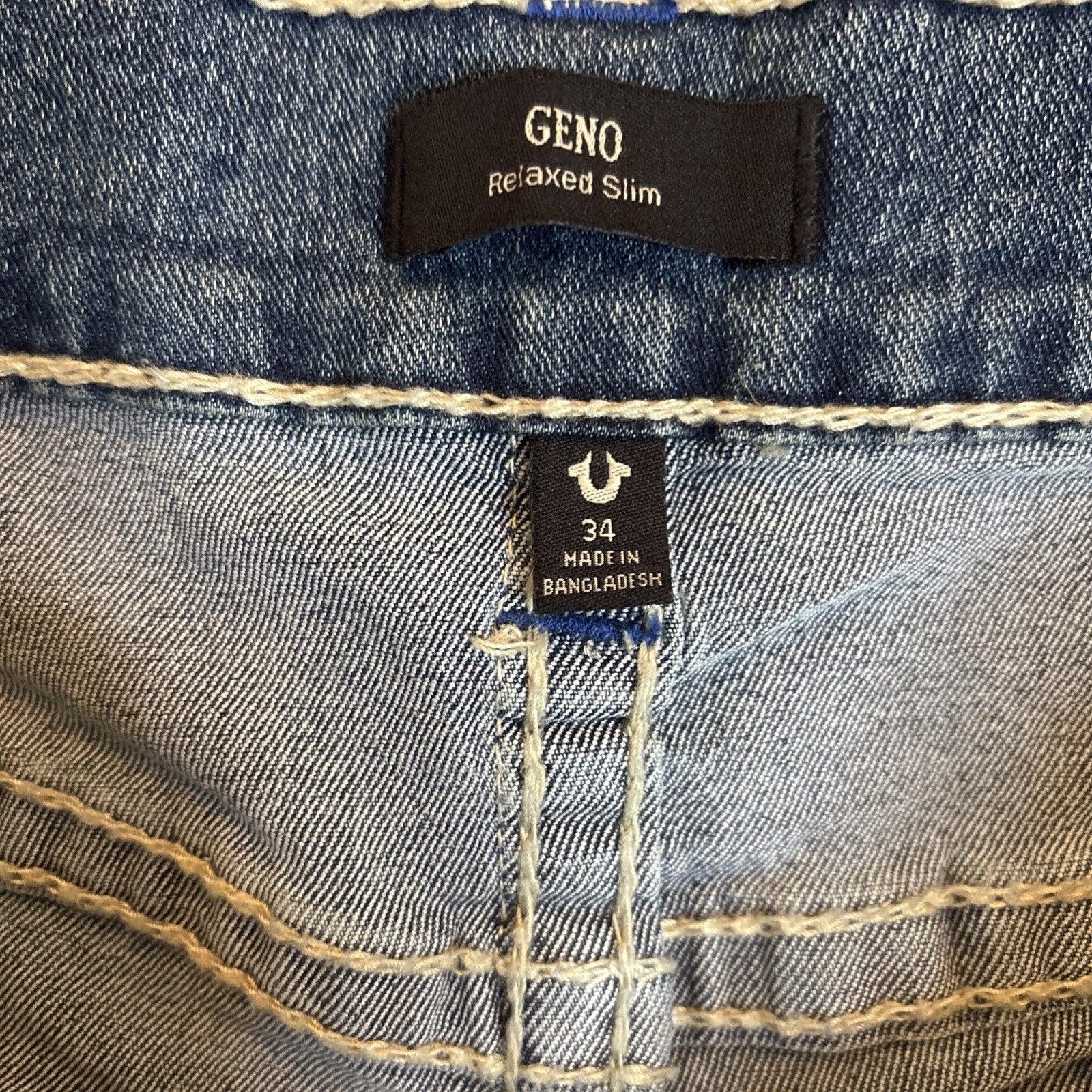 True Religion Men's Geno Big T Slim Fit Straight Blue Jeans Size 34x32 (NEW)