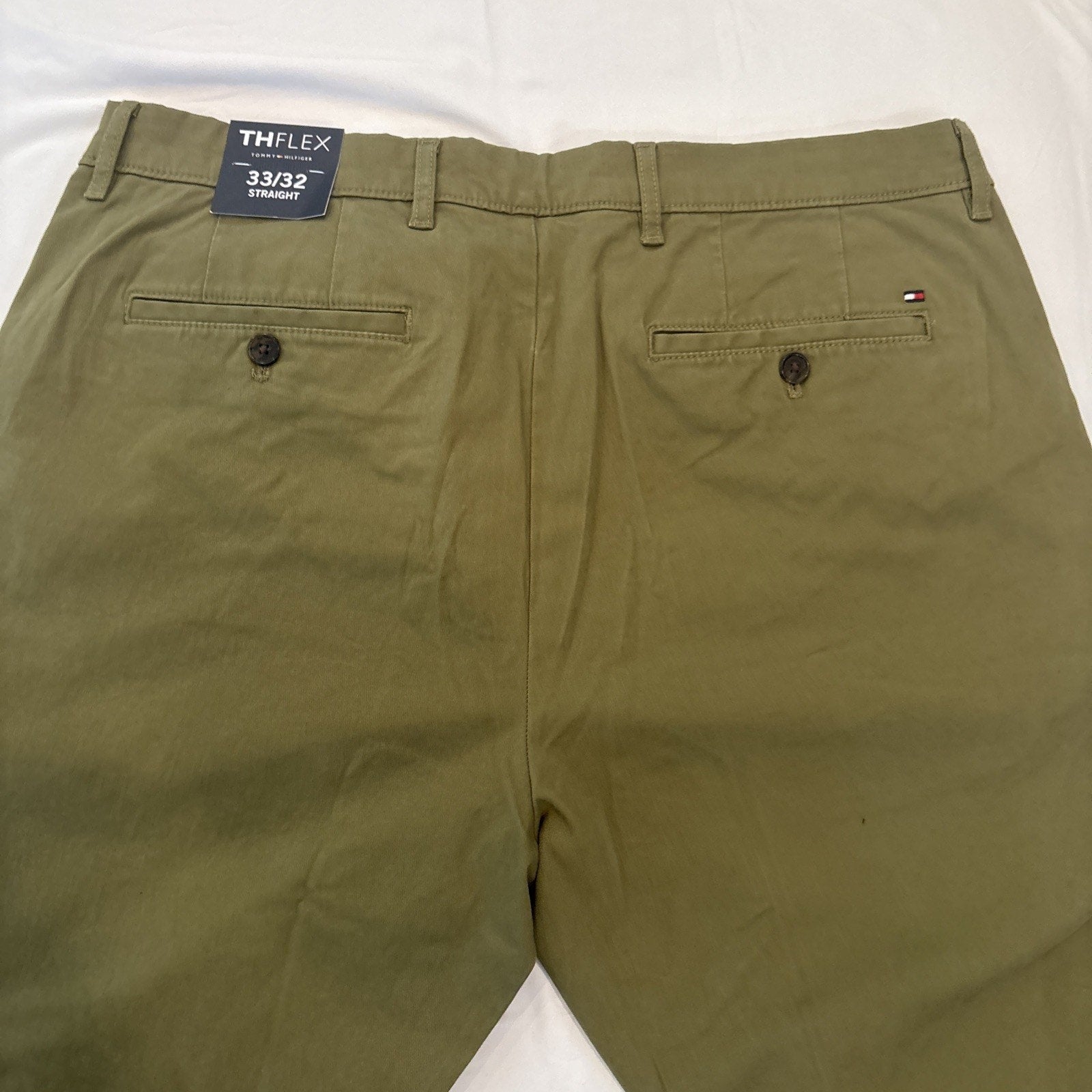 Tommy Hilfiger TH Flex Men’s Chino Pants Olive Green 33x32 Straight Fit NWT