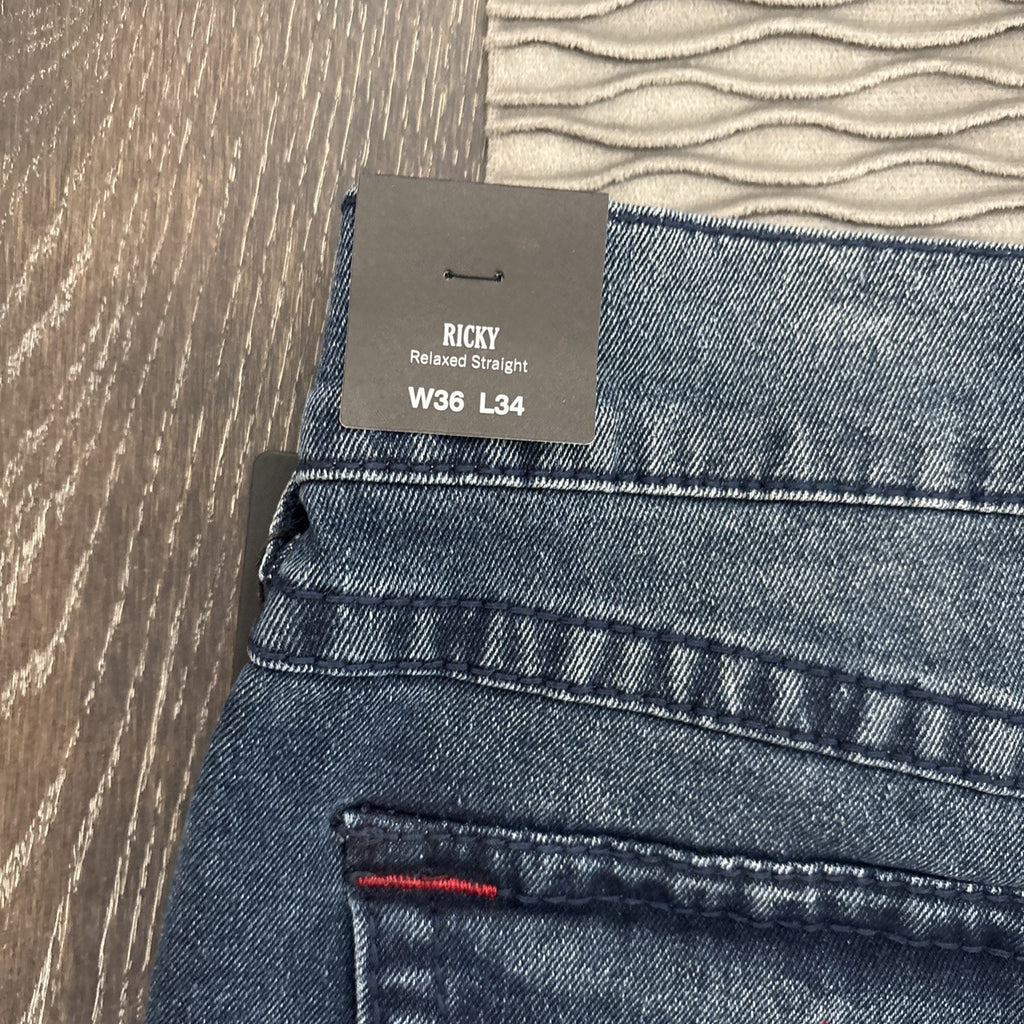 True Religion Men's Ricky Big T Flap Straight Blue Jeans (New)