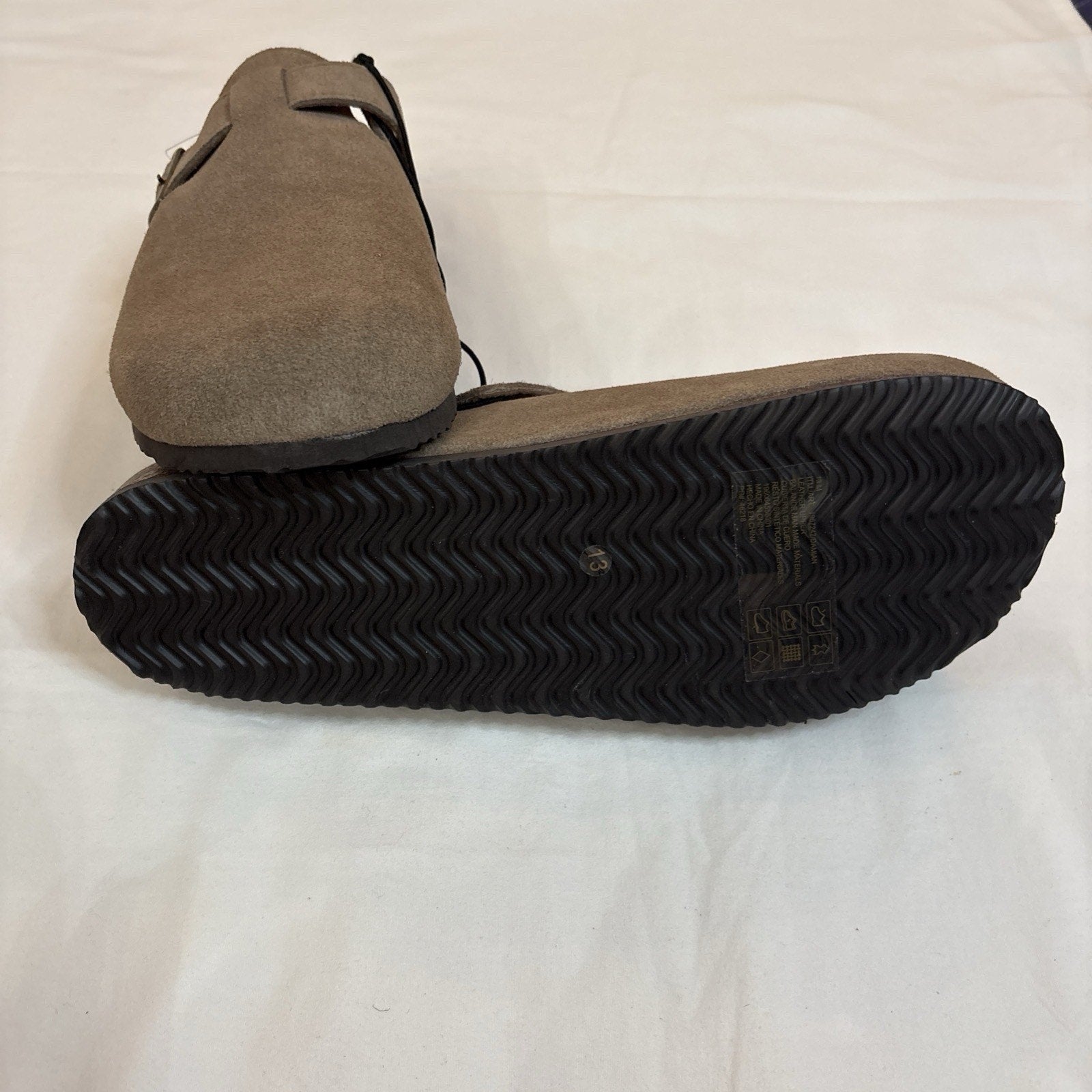 Khombu Sandals Men's Size 13