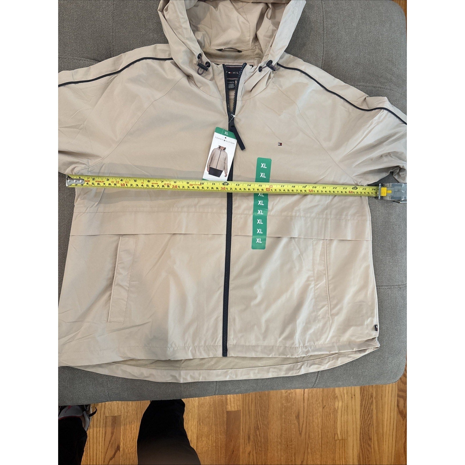 Tommy Hilfiger Jacket Women XL Beige Hooded Lightweight Windbreaker (NWT)