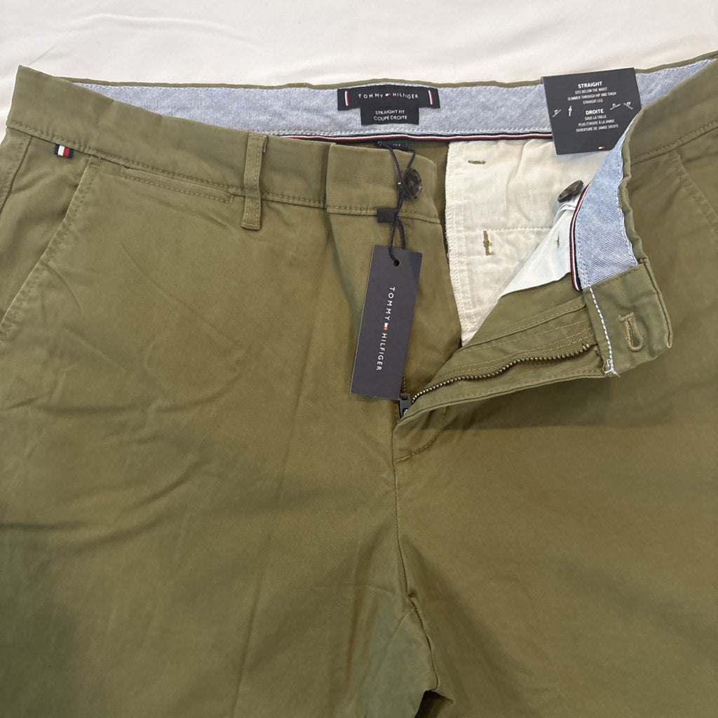 Tommy Hilfiger TH Flex Men’s Chino Pants Olive Green 33x32 Straight Fit NWT
