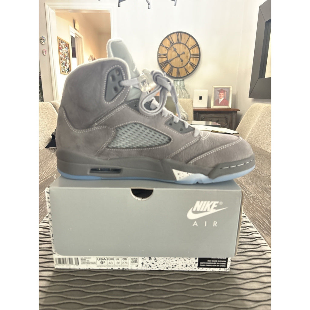 Air Jordan 5 Retro 2026 Wolf Grey Size 9.5