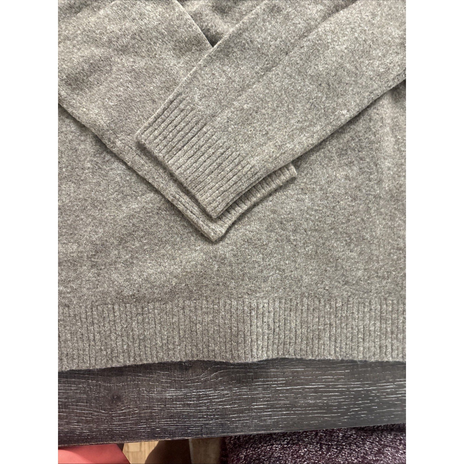 Express Men's Crewneck Sweater Size Large Tan Knit Pullover Soft Casual Classic
